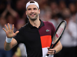 2023-11-01T131154Z_1255508389_UP1EJB110NS2D_RTRMADP_3_TENNIS-PARIS.JPG