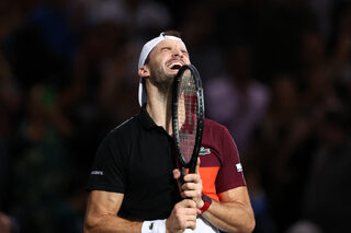 2023-11-04T154548Z_1948341389_UP1EJB417SAXD_RTRMADP_3_TENNIS-PARIS.JPG
