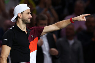 2023-11-04T155237Z_122899997_UP1EJB4183NYL_RTRMADP_3_TENNIS-PARIS.JPG