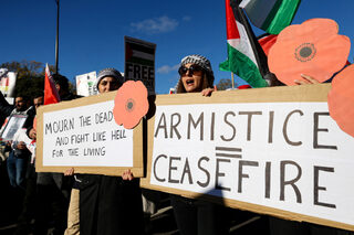 2023-11-11T143021Z_713571144_RC20B4A0KFT9_RTRMADP_3_ISRAEL-PALESTINIANS-PROTESTS-BRITAIN.JPG