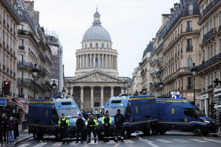 2023-11-12T155954Z_47911362_RC2RB4ABW3HA_RTRMADP_3_ISRAEL-PALESTINIANS-FRANCE-ANTISEMITISM.JPG