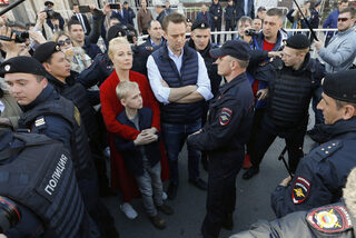 2024-02-16T113215Z_1511072468_RC2M36A7Y7DV_RTRMADP_3_RUSSIA-NAVALNY-DEATH.JPG