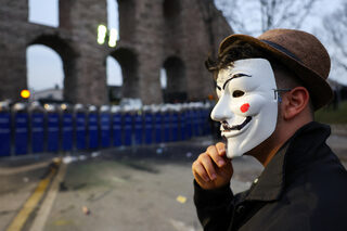 2025-03-23T161805Z_1549875296_RC24JDAC6P7R_RTRMADP_3_TURKEY-OPPOSITION-PROTEST.JPG