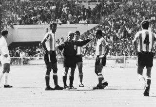 AP660723016.jpg
