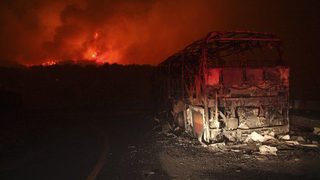Деветдесет български пожарникари заминаха спешно за Израел