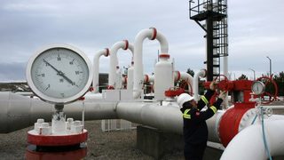 AGL ще закупи Nicor за 2.4 млрд. долара