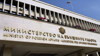 Близо половината посланици и консули в последните 20 години са агенти на ДС