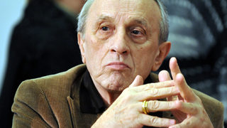 Тошо Тошев вече не е сред собствениците на в."Труд"