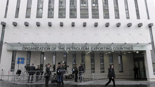 MEA: Растящите цени на петрола застрашават глобалното възстановяване
