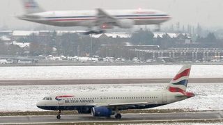 BAA очаква загуби от 28.4 млн. евро, породени от лошото време през декември
