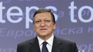 Барозу подписа споразумение за газови доставки с Азербайджан
