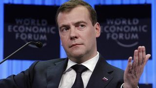 Медведев призова за повече инвестиции в Русия