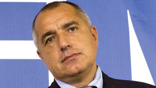 Борисов при <span class="highlight">Вучков</span>: В едно предприятие има няколко процента брак