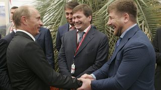Чечения "препоръча" на държавните си служители да носят мюсюлманско облекло