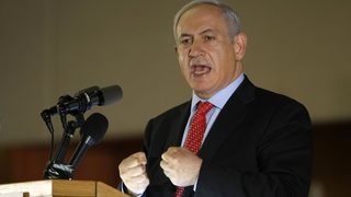 Египет разреши на ирански бойни кораби да минат през Суецкия <span class="highlight">канал</span>