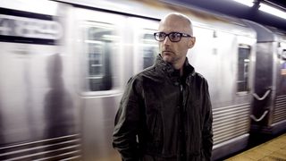 MOBY-първият от хедлайнерите в програмата на "Спирит ъф Бургас - 2011"