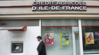 Credit Agricole е на загуба през последното тримесечие на 2010 г.