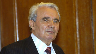 ВАК не откри диплома за професор на <span class="highlight">Стоян</span> <span class="highlight">Кушлев</span>