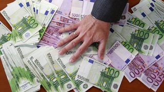 Европейските банки затегнали значително условията за кредитиране