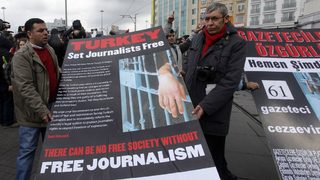Анкара критикувана за арести на журналисти