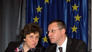 Сметките на 42 общини са блокирани