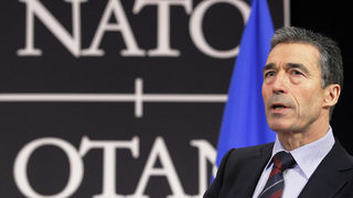 НАТО ще обсъжда затваряне на въздушното пространство над Либия