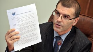 Още 4% от чиновниците ще бъдат съкратени до края на годината