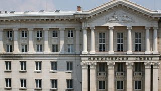 Кабинетът забранява наемането <span class="highlight">на</span> незаконно пребиваващи чужденци