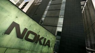 S&P понижи за първи път рейтинга на Nokia