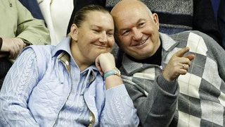 Банкер, отпуснал кредит на съпругата на Лужков, ще бъде <span class="highlight">принудително</span> заведен на разпит