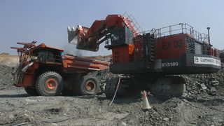 Спекулантите изстреляха цените и на производствените суровини