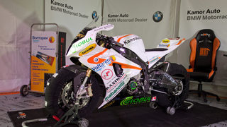 PB Racing Team представи новия си "БМВ S 1000 RR" за 2011 г.