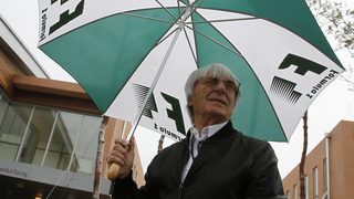 Екълстоун иска 100 млн. паунда за "Куинс парк"