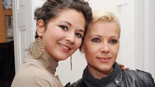 Първа самостоятелна изложба на младата художничка Ирена Игнатова