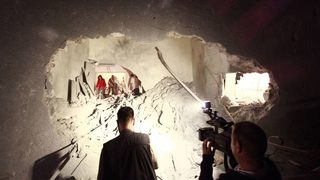 Либия: Един от синовете на Кадафи е загинал при въздушен удар на НАТО