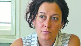 Антоанета Цонева: Сделката между ГЕРБ и ДЕЛА е като корпоративно поглъщане