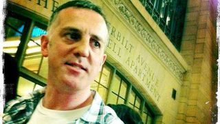 Нийл Миджли, "Дейли телеграф": Телевизията и социалните мрежи се допълваха за кралската <span class="highlight">сватба</span>
