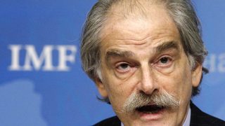 Засилиха се спекулациите кой ще наследи Строс-Кан