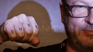 Ларс фон Триер предизвиква младите режисьори с филмов експеримент