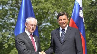 <span class="highlight">Ван</span> Ромпой призова словенците да подкрепят пенсионната реформа