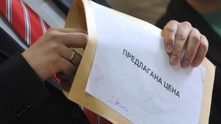 Рекордните 19 компании искат да строят участък от "Струма", включително надлез за мечки