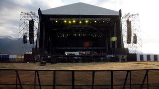 <span class="highlight">Parov</span> <span class="highlight">Stelar</span> покриха липсата на Jamiroquai на Elevation, но не съвсем