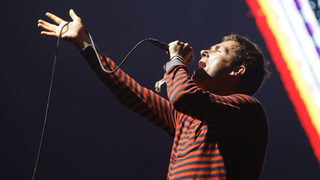 <span class="highlight">Деймън</span> <span class="highlight">Олбърн</span> и Флий от Red Hot Chili Peppers представиха общ проект
