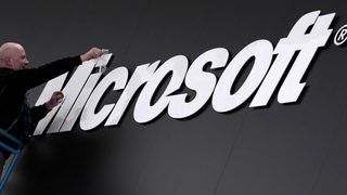 Рекордите на "Майкрософт" прикриват проблемите с Windows и Bing