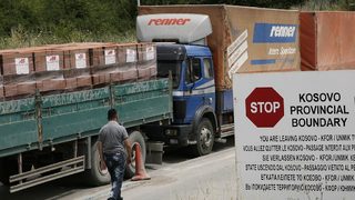 САЩ предлагат широка автономия за сърбите от Северно Косово