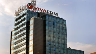Телекомите търсят алтернативи заради срива в стационарната телефония