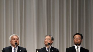 Sony, Toshiba и Hitachi обединяват производствата си на LCD дисплеи