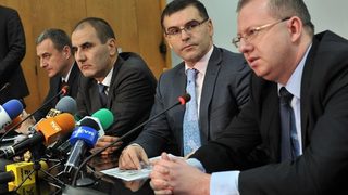 Парламентът ще разглежда връщането на дознателските функции на митниците
