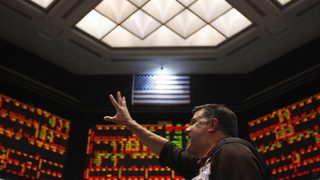 Пореден тежък срив на борсите