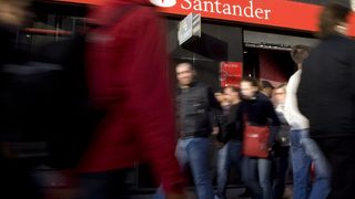 <span class="highlight">Santander</span>: Връщаме се към нормална печалба до 3 години